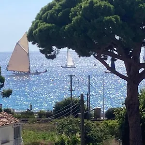 & Salle De Bain Privative ,bord De Mer, Vue , Private & Bathroom, Seaside, Sea View Cannes